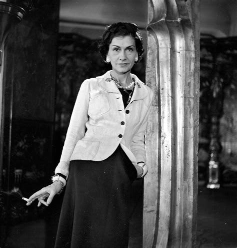 biografieonline coco chanel|Coco Chanel enfance.